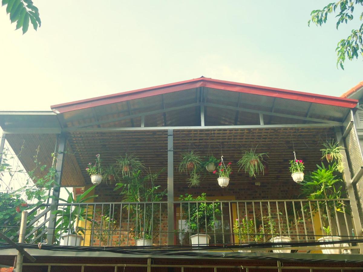 Green Space Homestay นิญบิ่ญ ภายนอก รูปภาพ